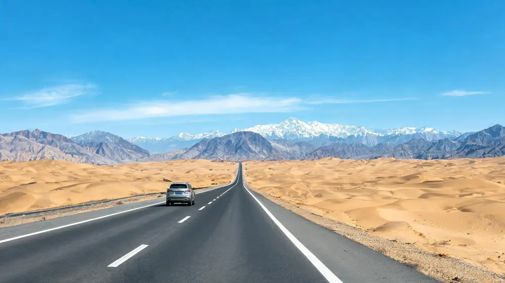 新疆公路风景